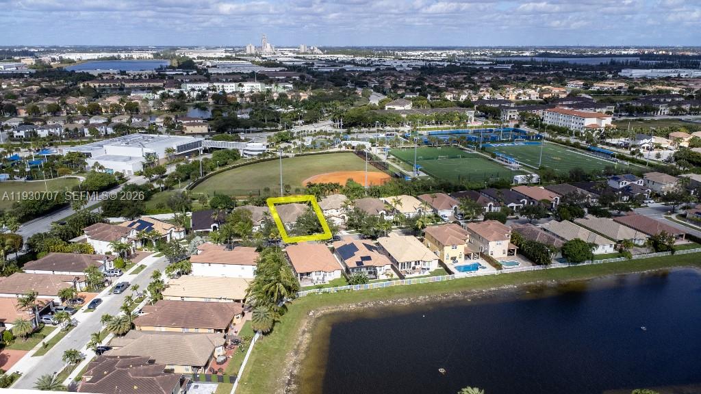 DORAL ISLES NORTH SEC ONE - Residential