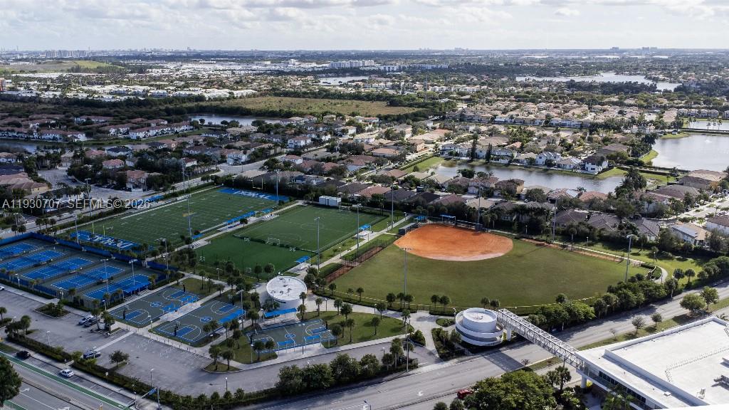 DORAL ISLES NORTH SEC ONE - Residential