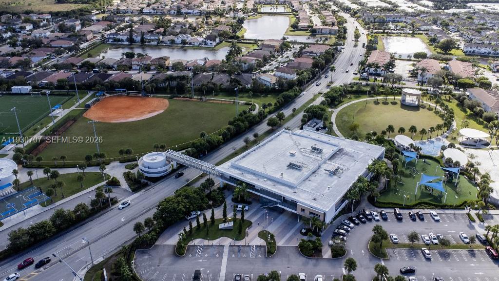 DORAL ISLES NORTH SEC ONE - Residential