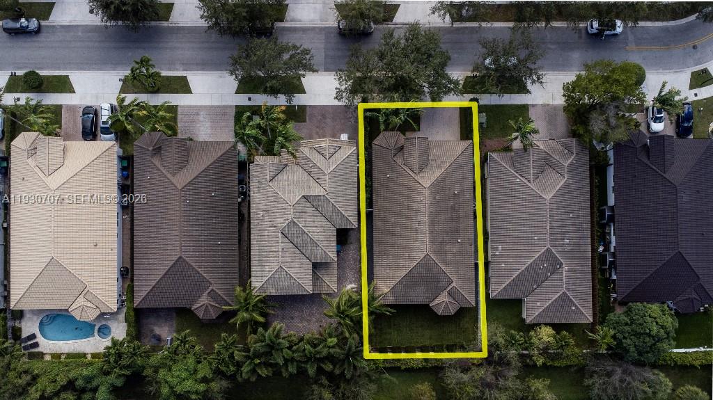 DORAL ISLES NORTH SEC ONE - Residential