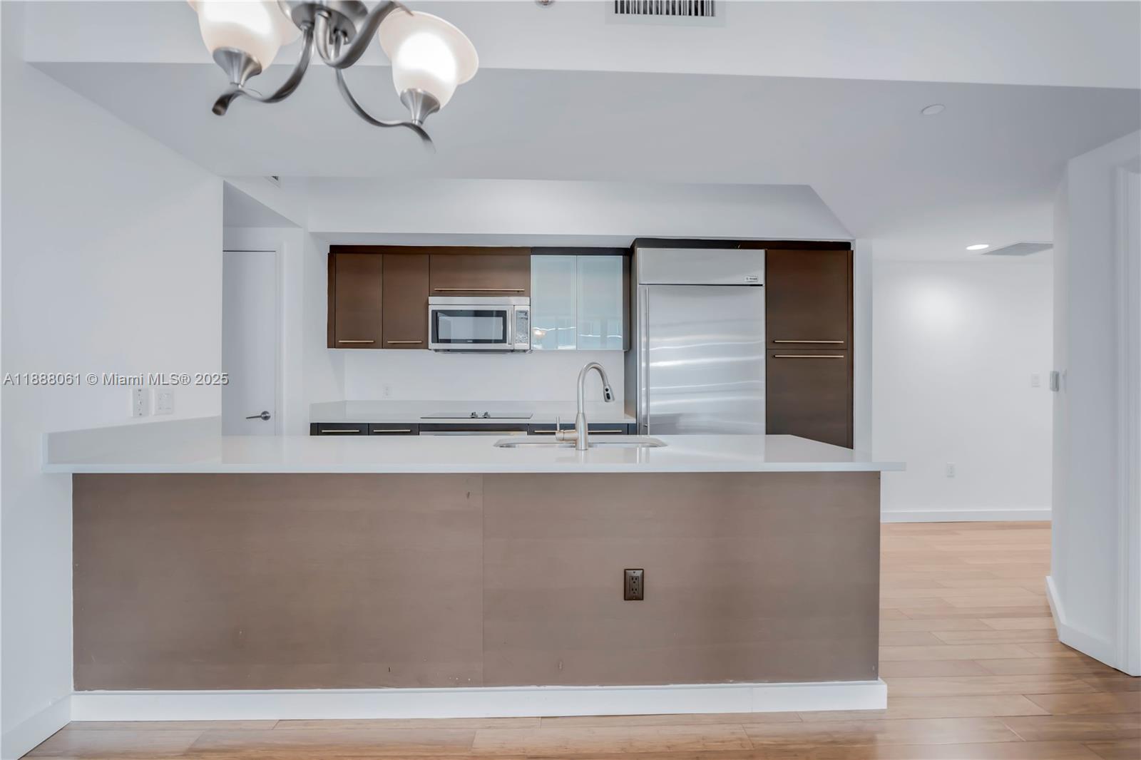 55 SE 6th St 3503