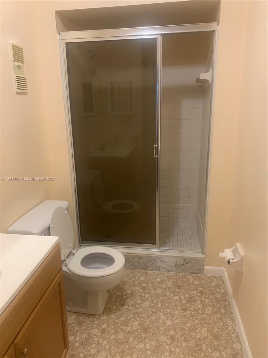 View photos, virtual tours, details... 490 NW 20th St 3090