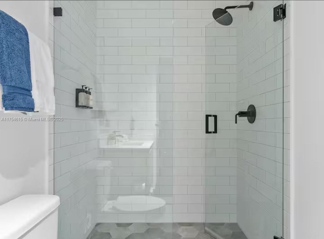 MAP OF MIAMI DADE CO. FL. - Residential Lease