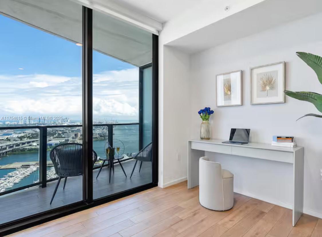 MAP OF MIAMI DADE CO. FL. - Residential Lease