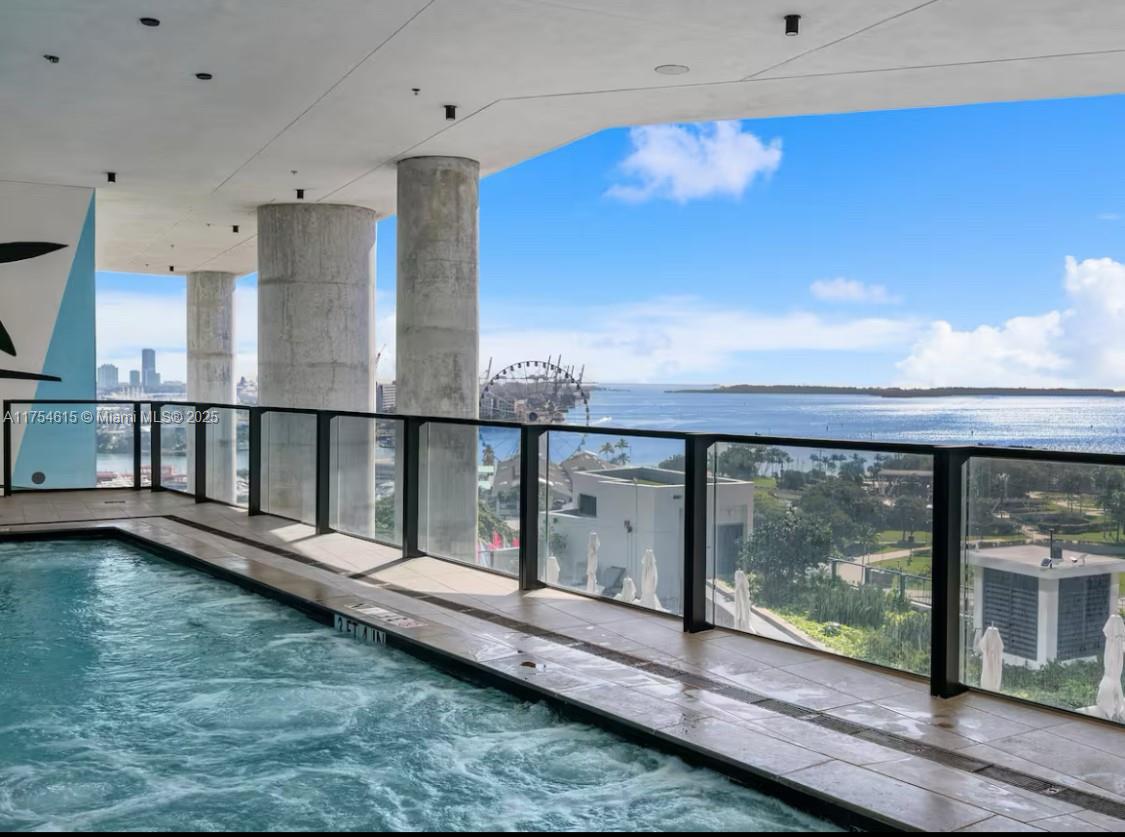 MAP OF MIAMI DADE CO. FL. - Residential Lease