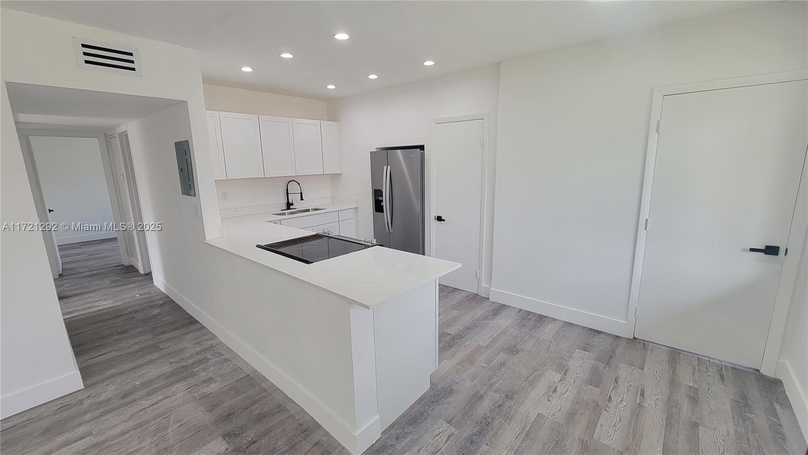 POMPANO BEACH HIGHLANDS 4 - Residential