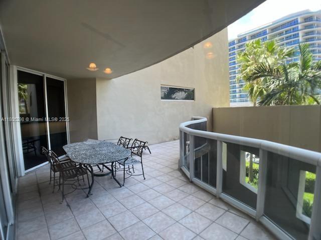 THE PINNACLE CONDO - Residential Lease