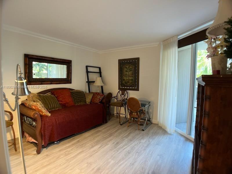 THE PINNACLE CONDO - Residential Lease