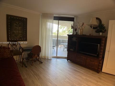 THE PINNACLE CONDO - Residential Lease