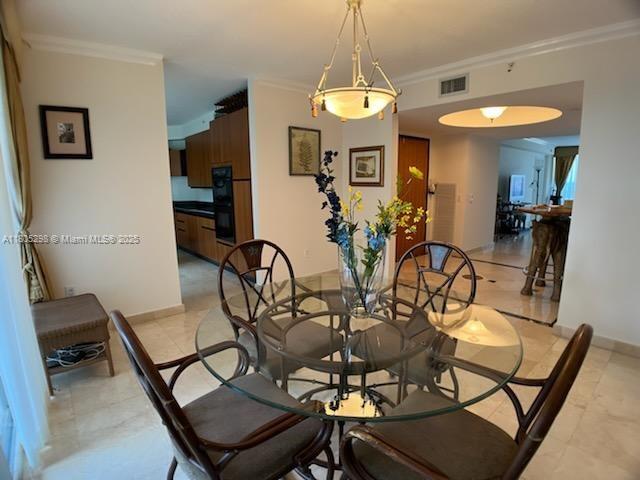 THE PINNACLE CONDO - Residential Lease