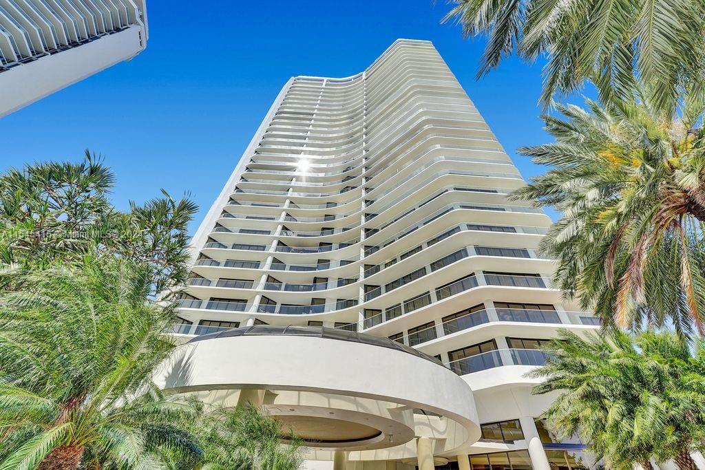 2800 ISL BLVD WILLIAMS IS - Residential