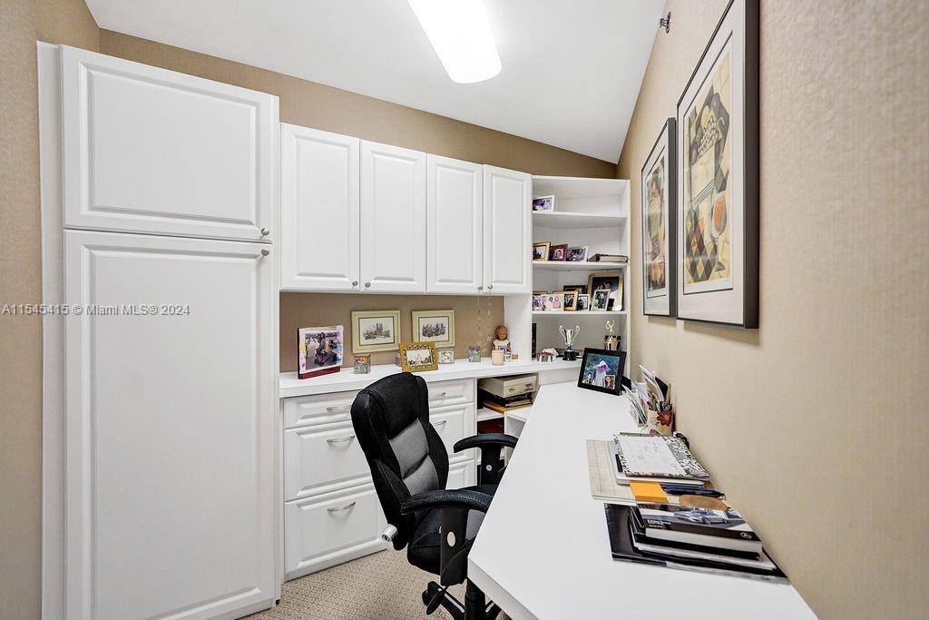 2800 ISL BLVD WILLIAMS IS - Residential