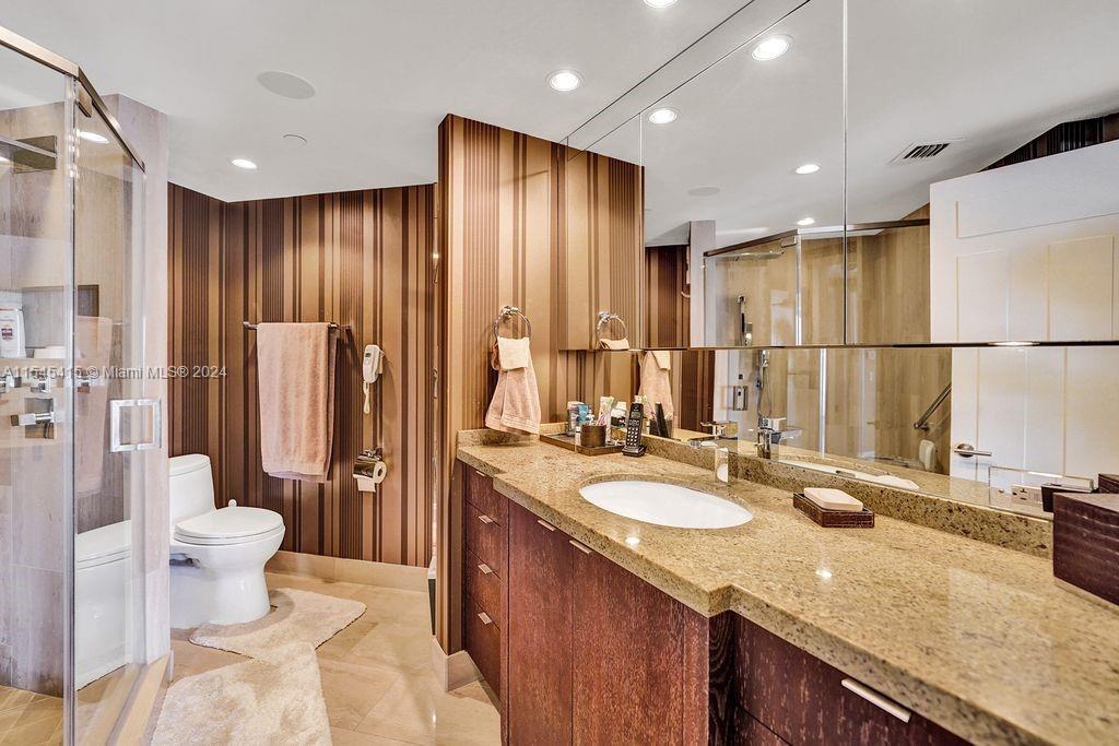 2800 ISL BLVD WILLIAMS IS - Residential