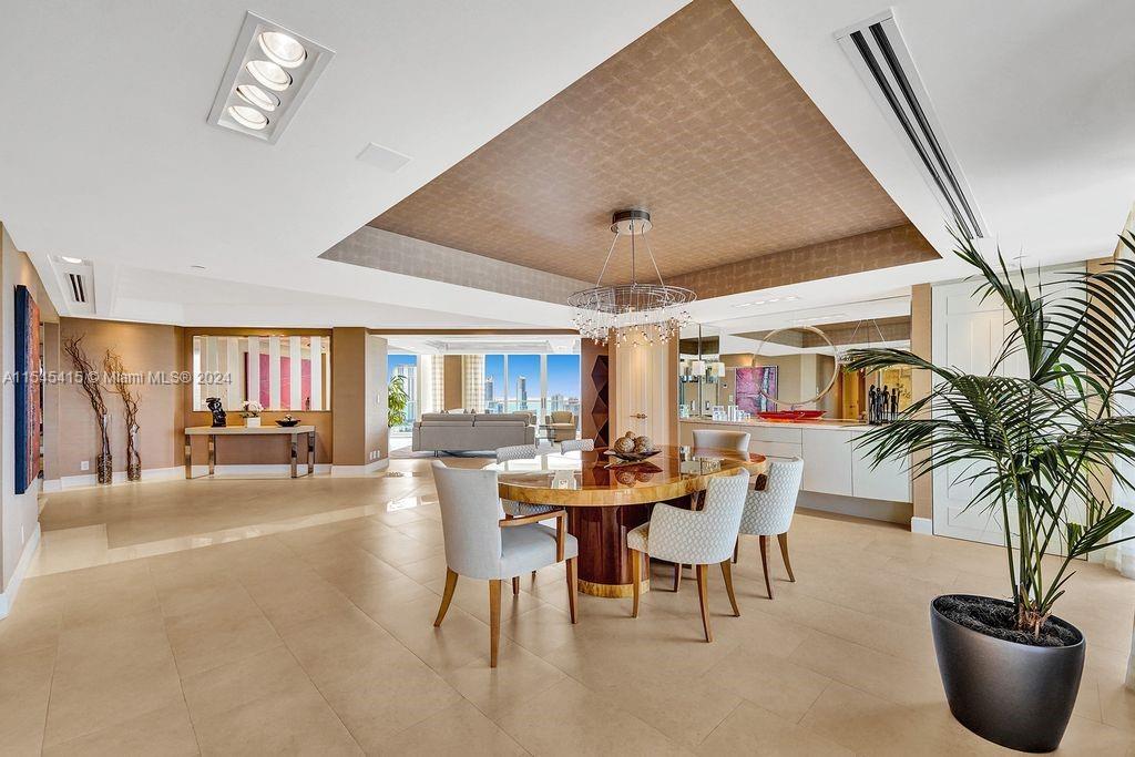 2800 ISL BLVD WILLIAMS IS - Residential