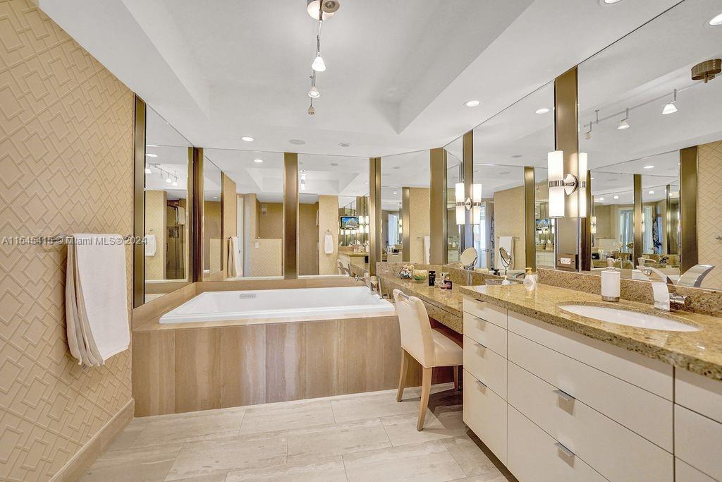 2800 ISL BLVD WILLIAMS IS - Residential