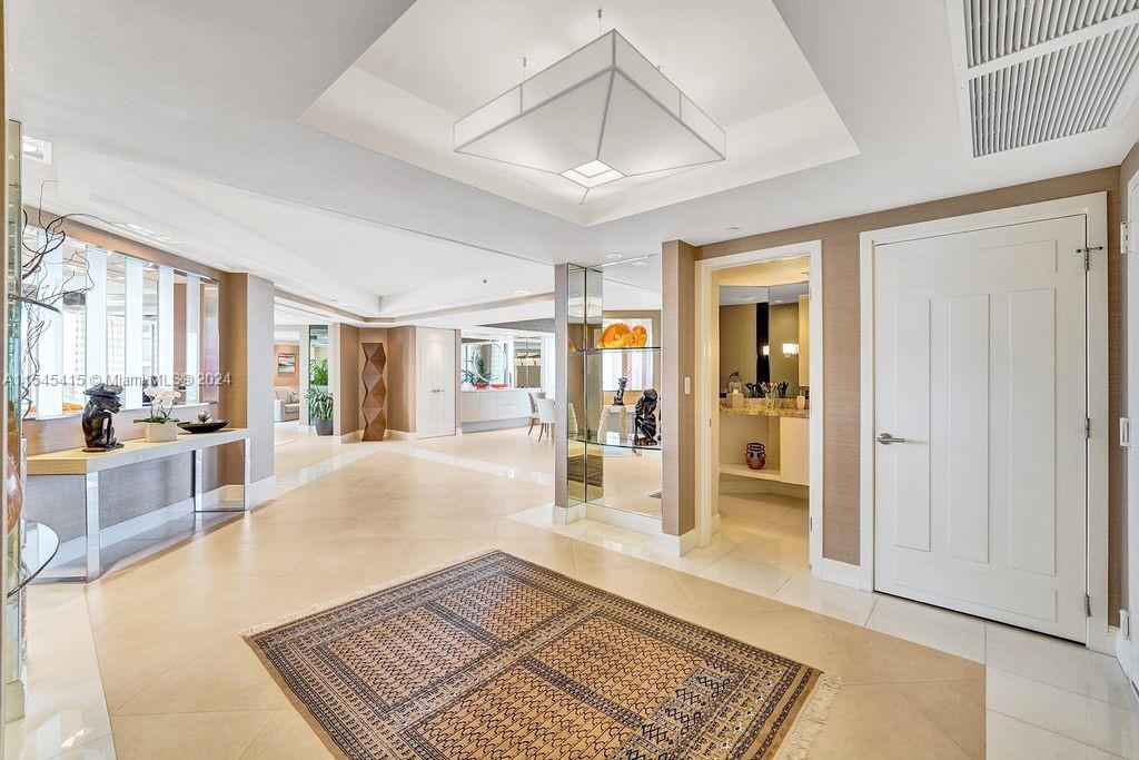 2800 ISL BLVD WILLIAMS IS - Residential