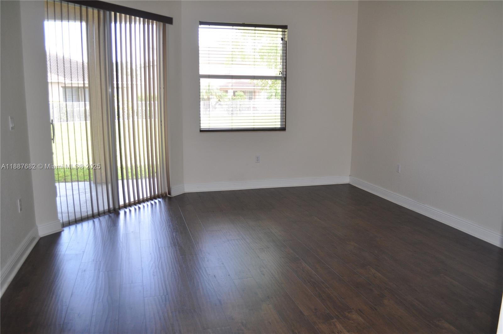 ISLES AT WESTON - Residential Lease