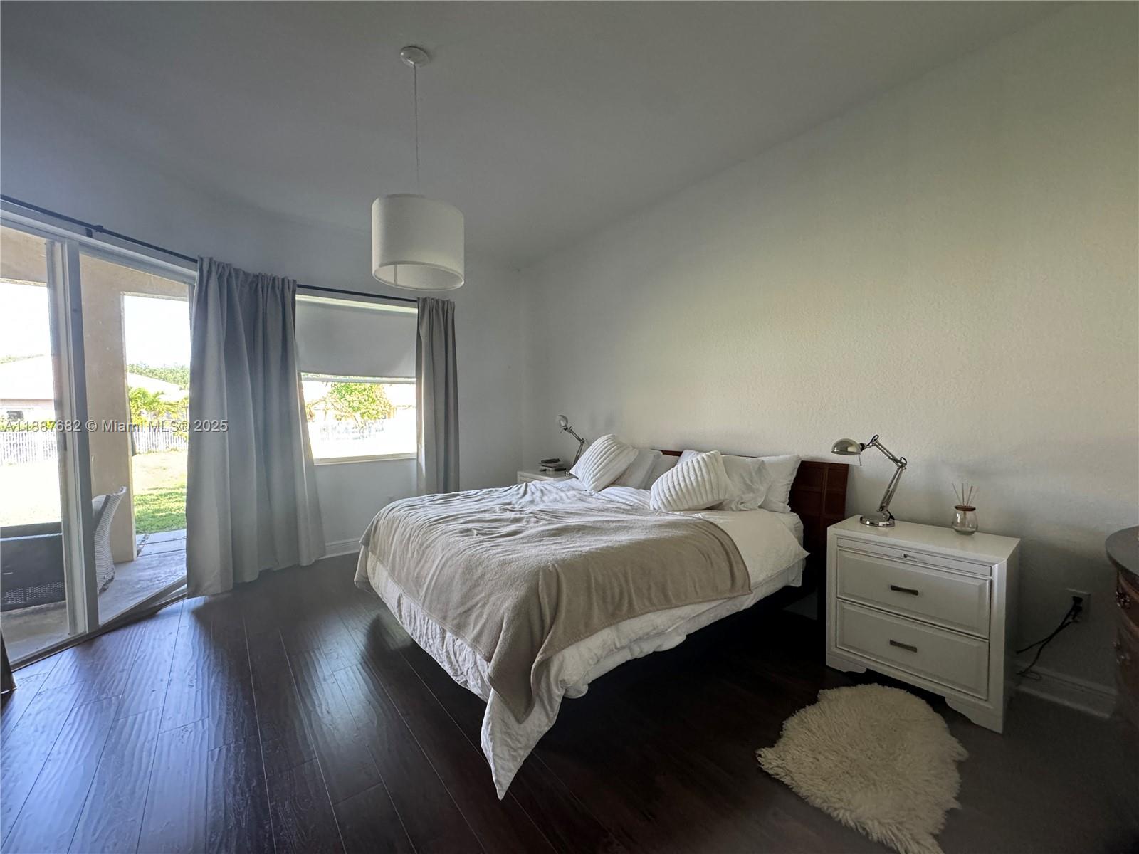 ISLES AT WESTON - Residential Lease