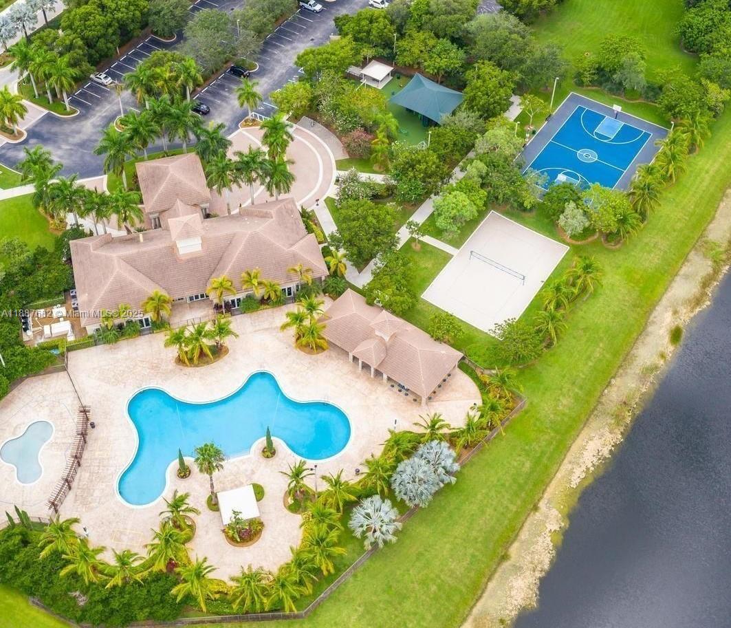 ISLES AT WESTON - Residential Lease