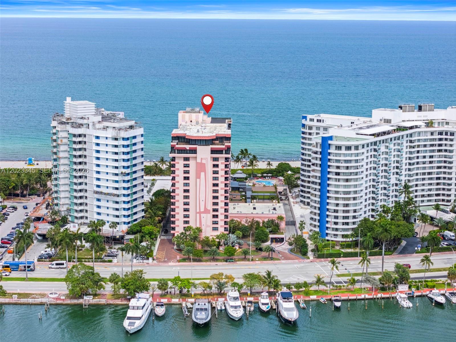 THE ALEXANDER CONDO - Residential