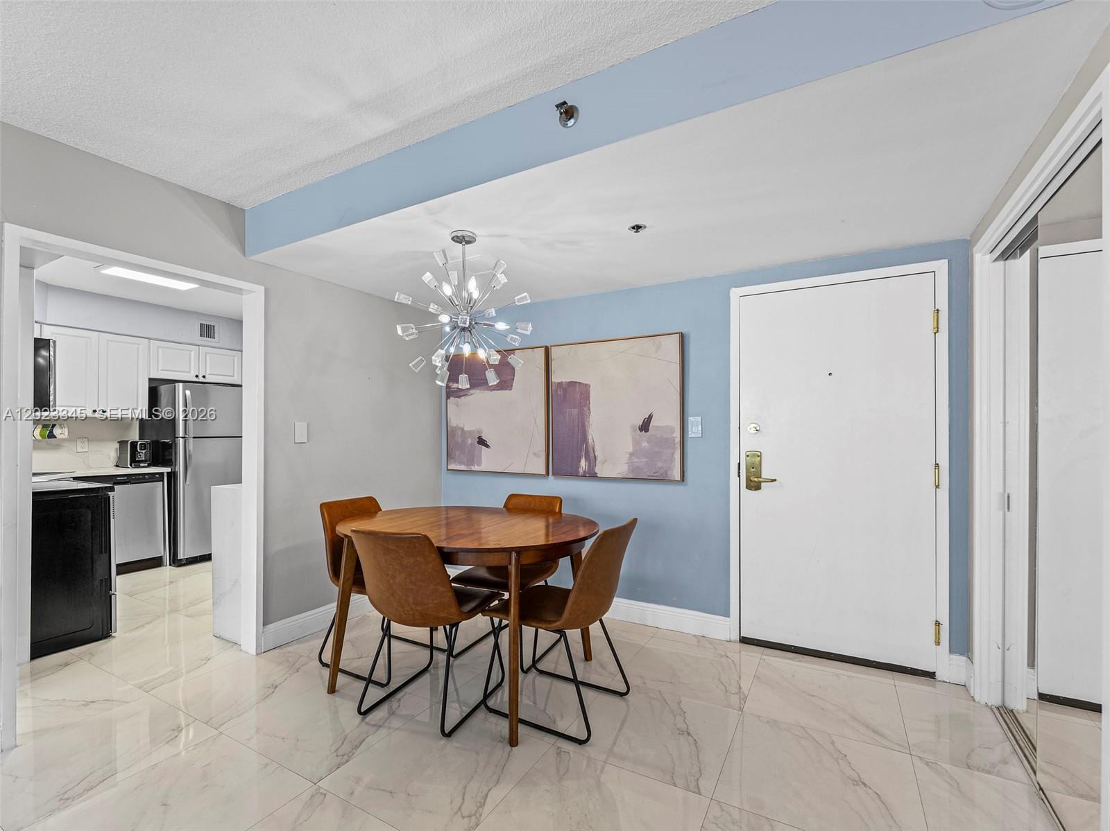 View photos, virtual tours, details... 5225 Collins Ave 1509