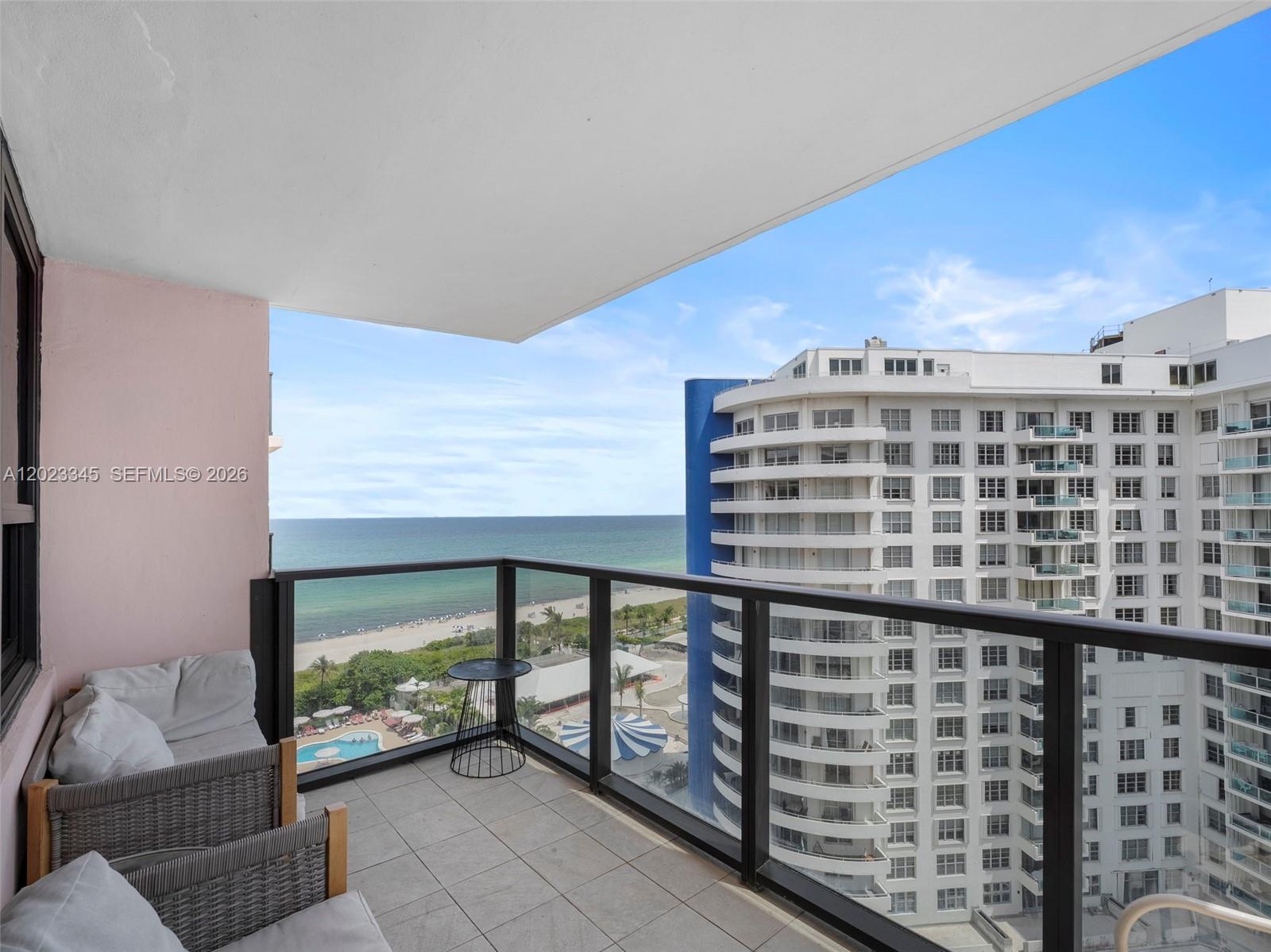 THE ALEXANDER CONDO - Residential