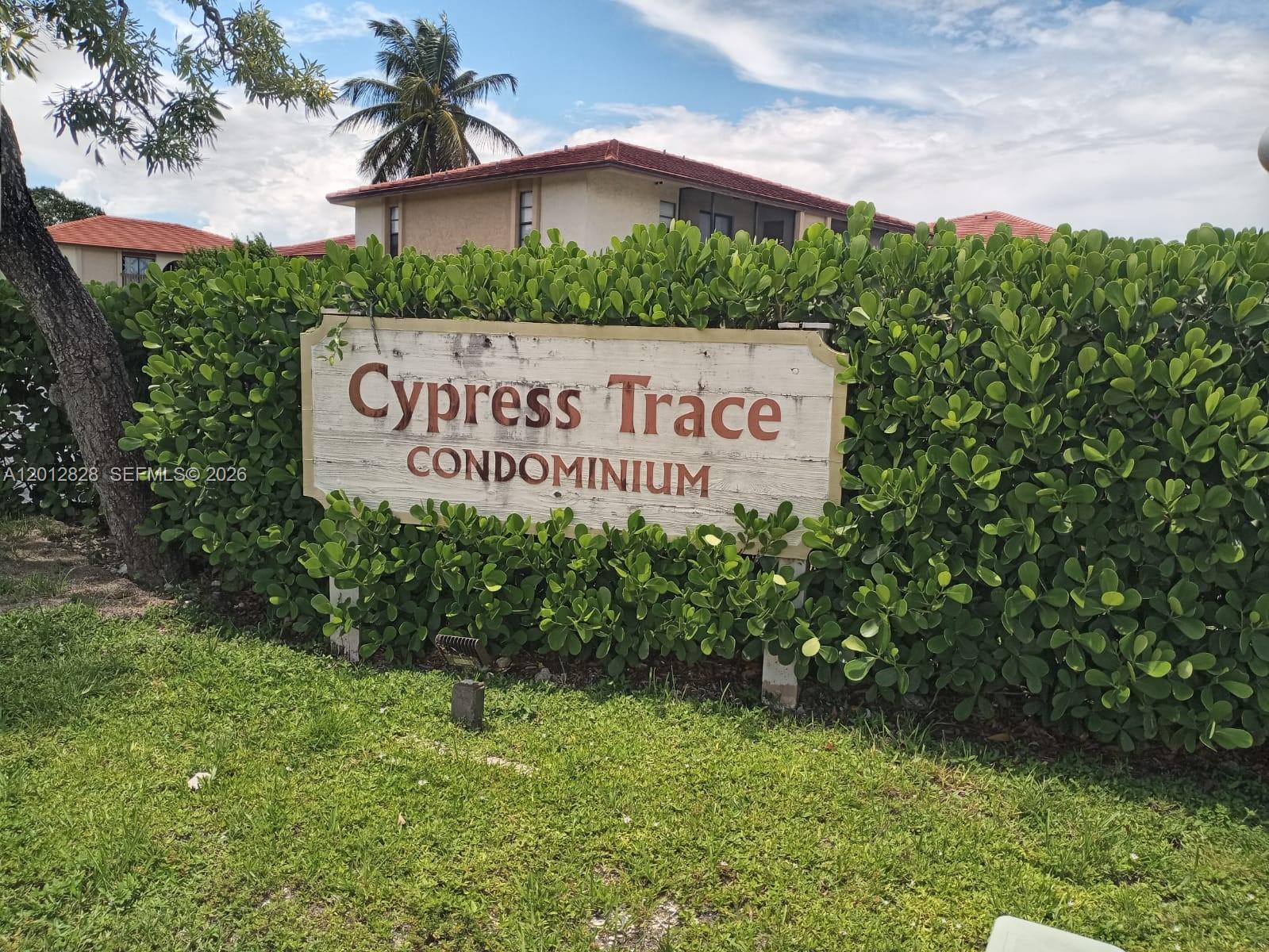 CYPRESS TRACE CONDO - Residential