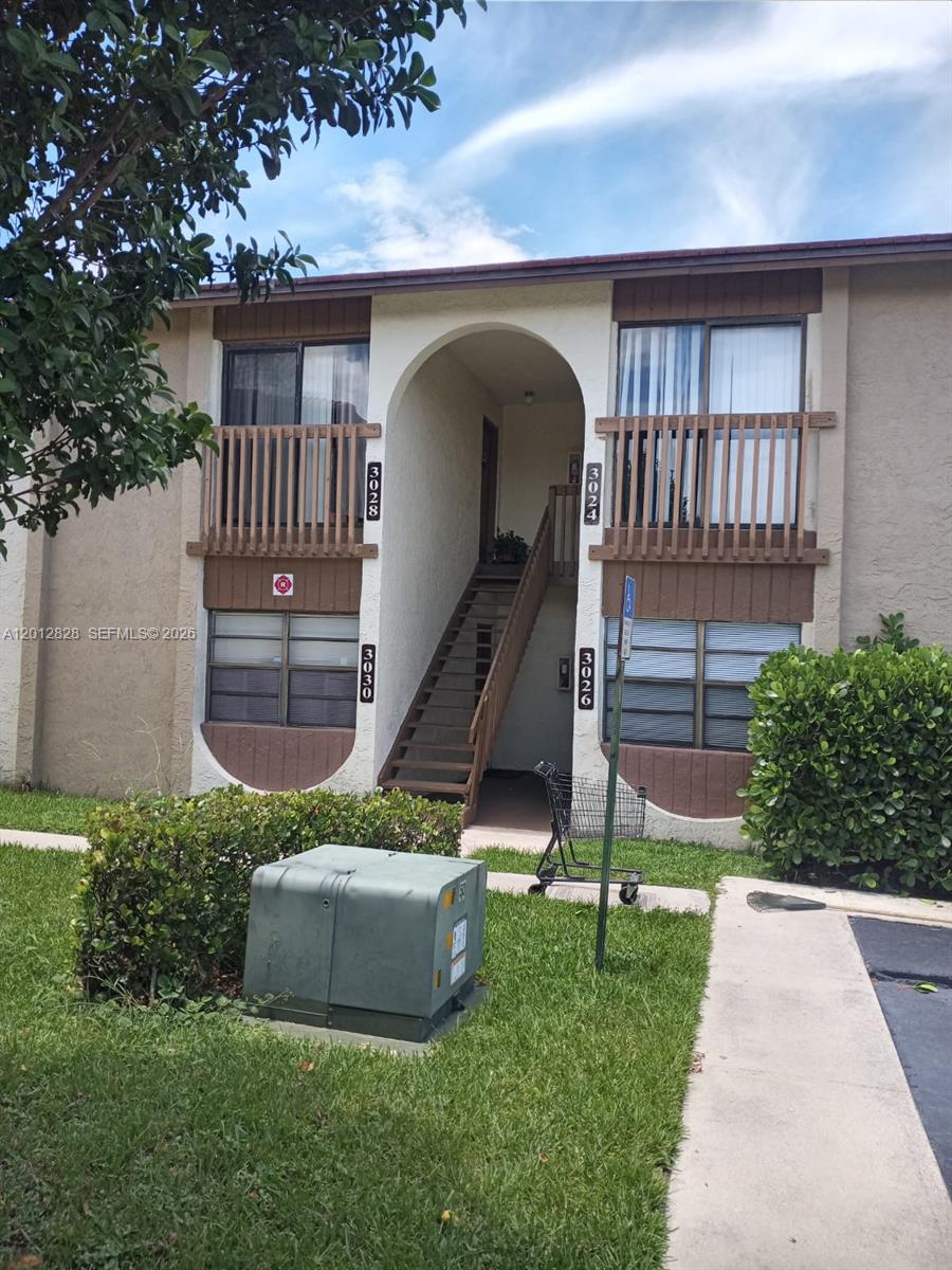 CYPRESS TRACE CONDO - Residential