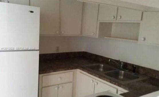CYPRESS TRACE CONDO - Residential