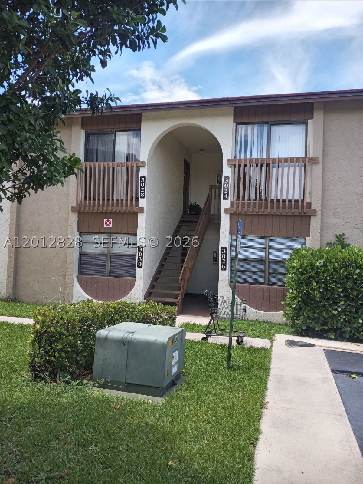 3024 Coral Ridge Dr