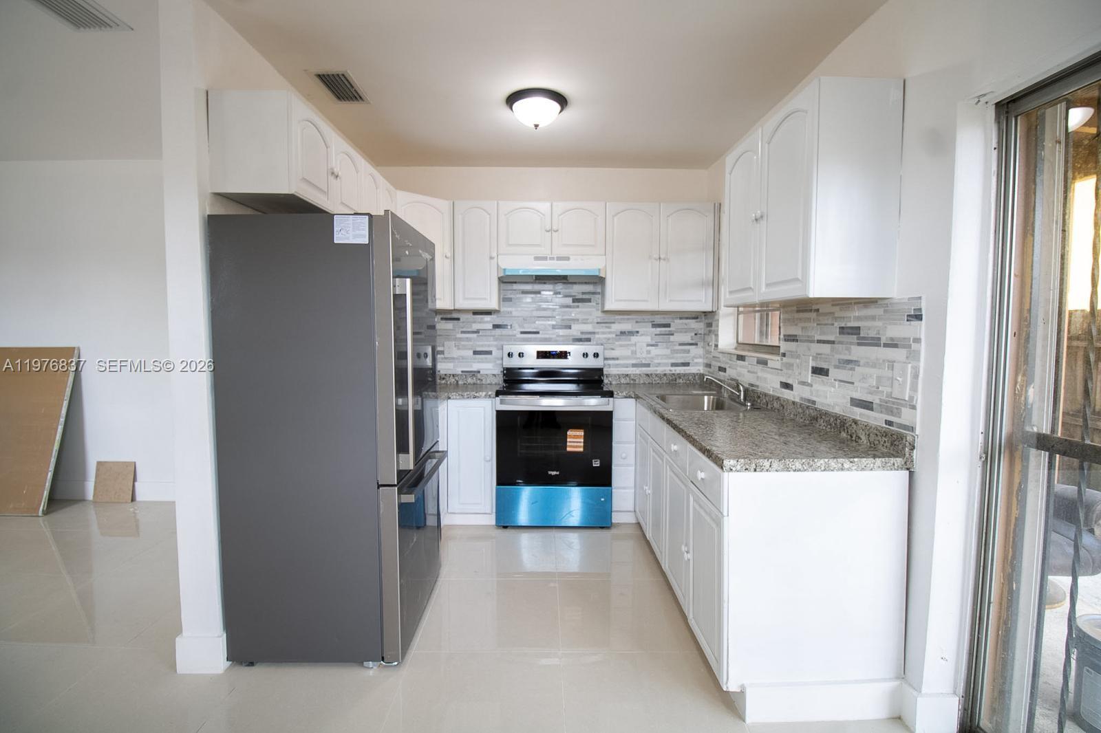 SWEETWATER GOLF COURSE TO - Residential Lease