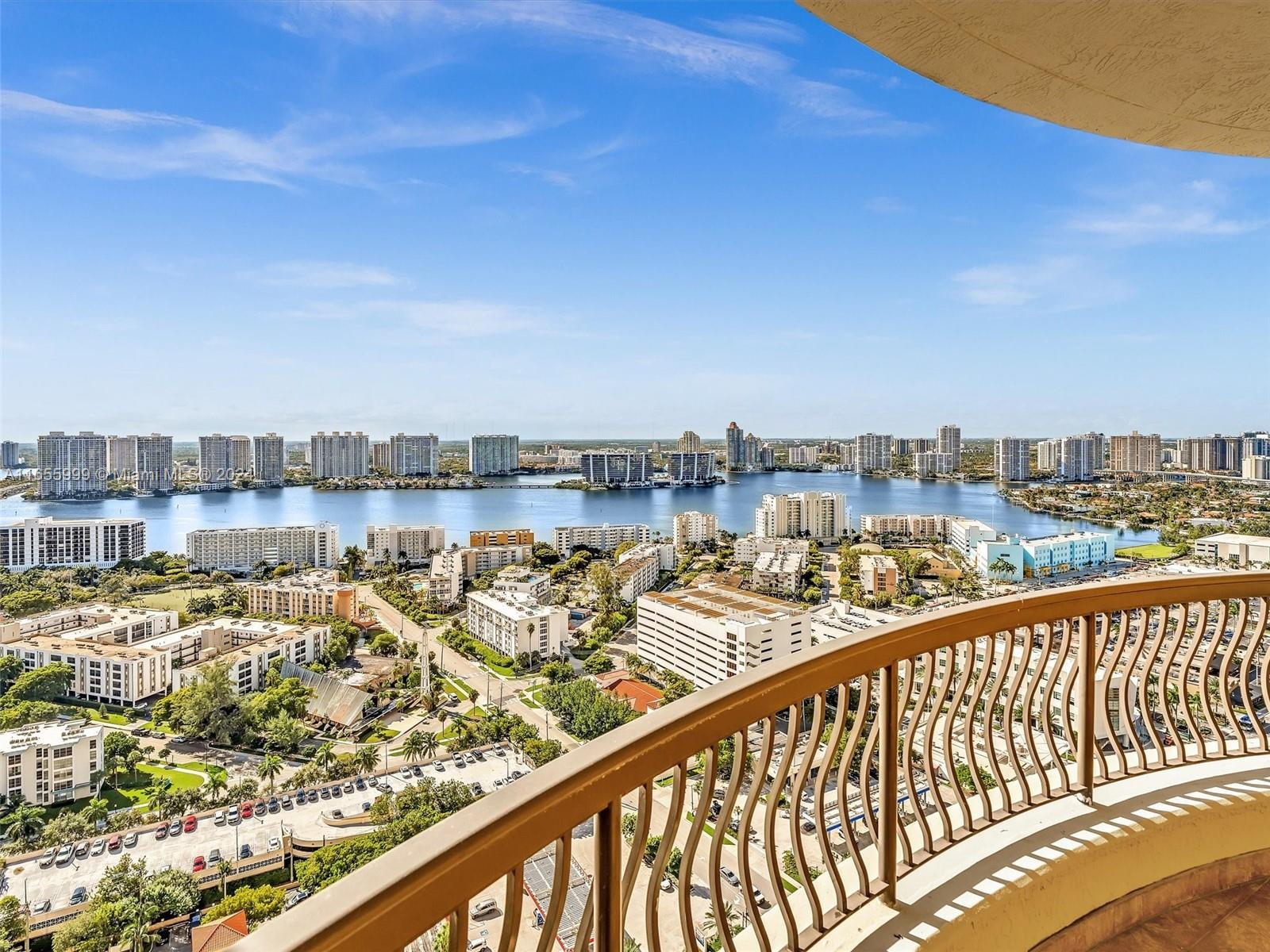 ACQUALINA OCEAN RESIDENCE - Residential