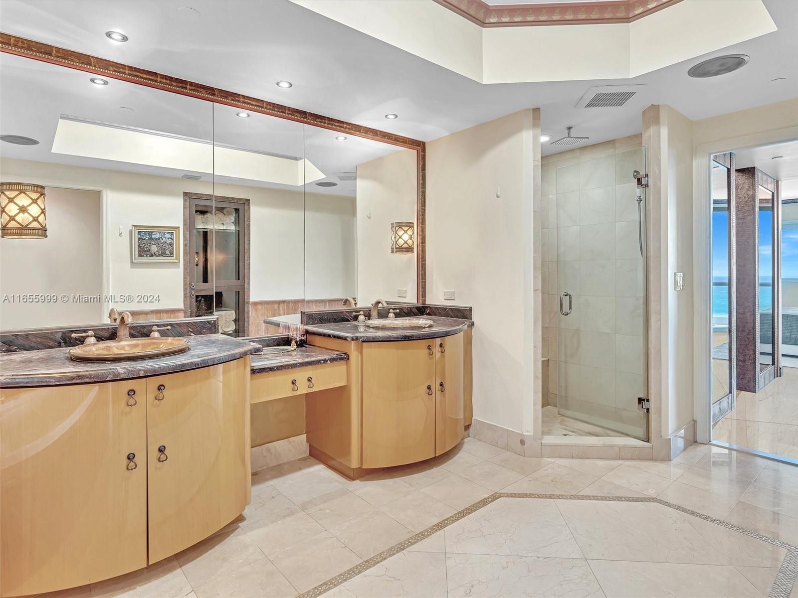 ACQUALINA OCEAN RESIDENCE - Residential