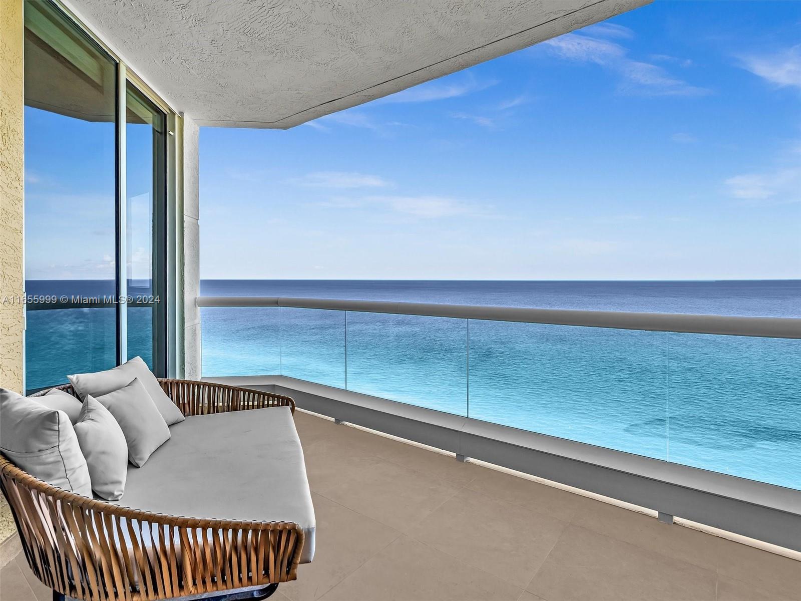 ACQUALINA OCEAN RESIDENCE - Residential