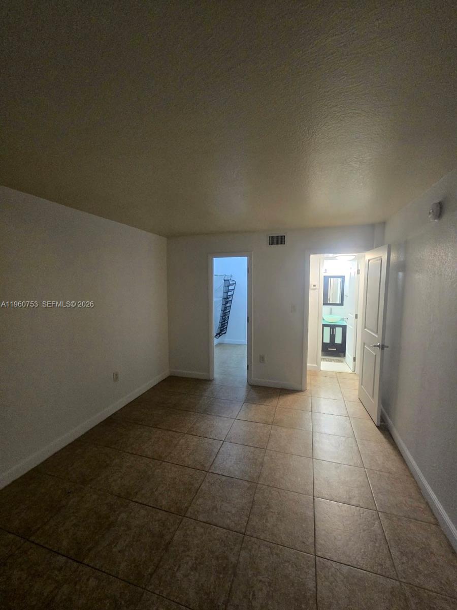 BAYVIEW PALMS CONDO - Residential