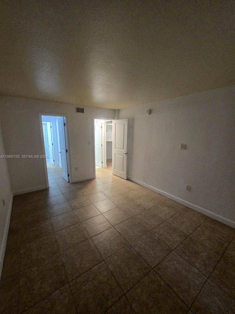 BAYVIEW PALMS CONDO - Residential