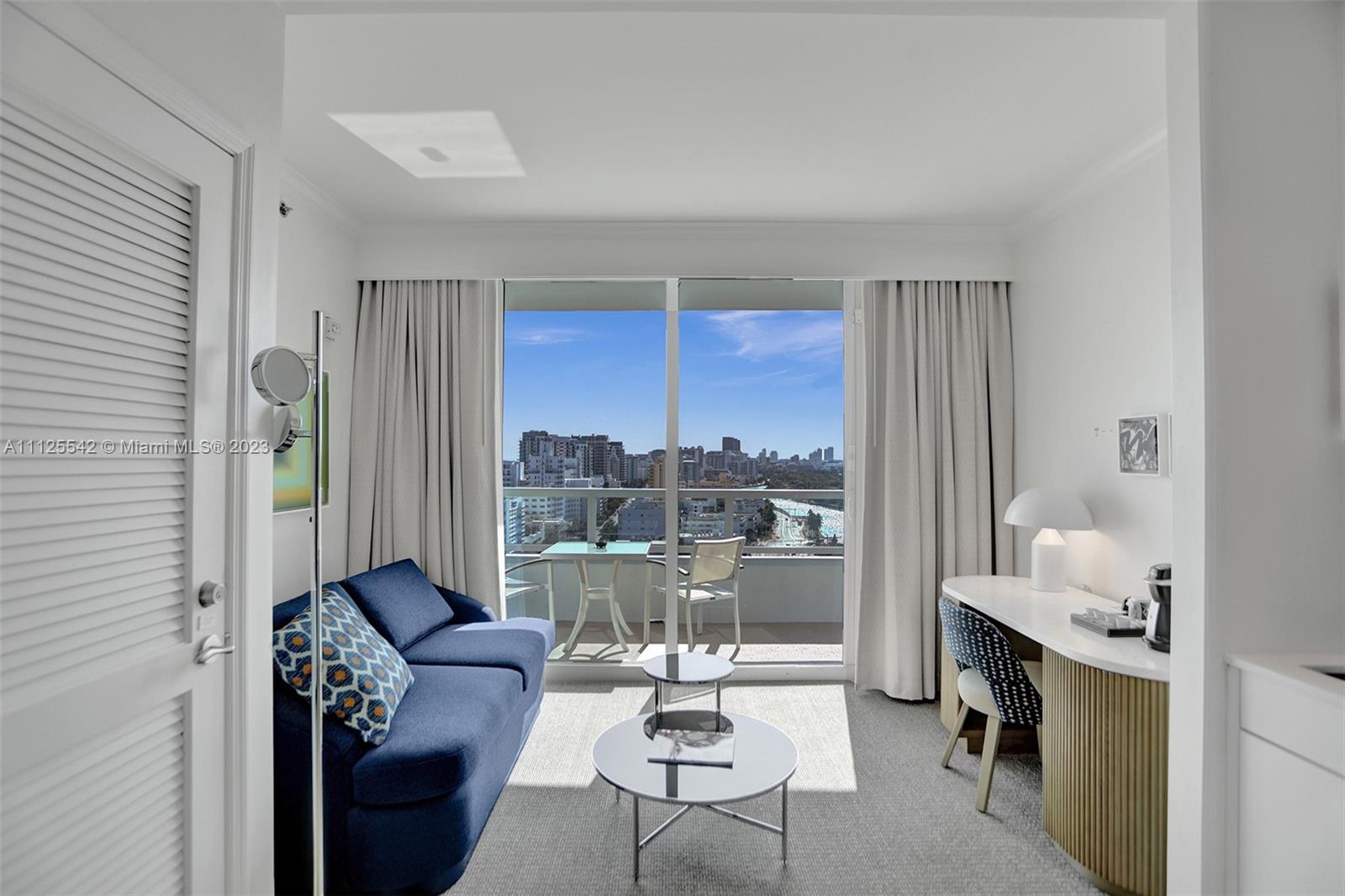 FONTAINEBLEAU II/TRESOR - Residential