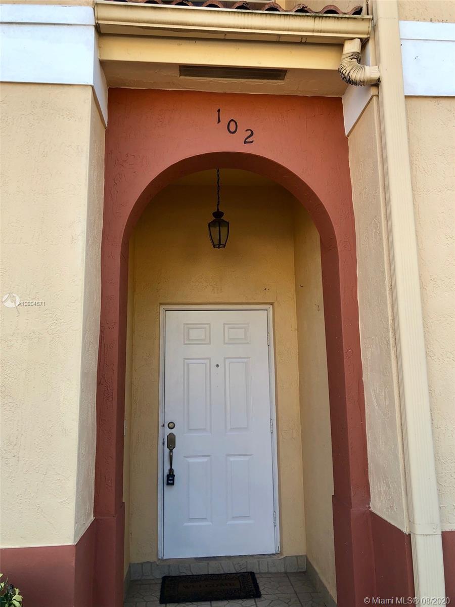 KENDALL GREENS CONDO - Residential Lease