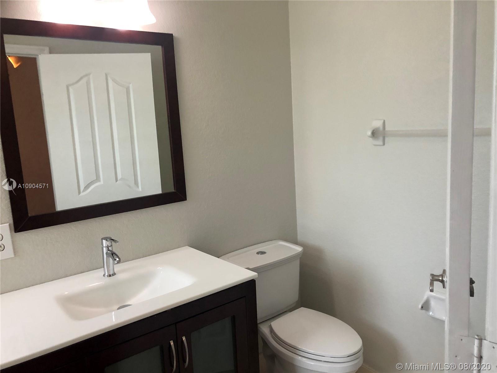 KENDALL GREENS CONDO - Residential Lease