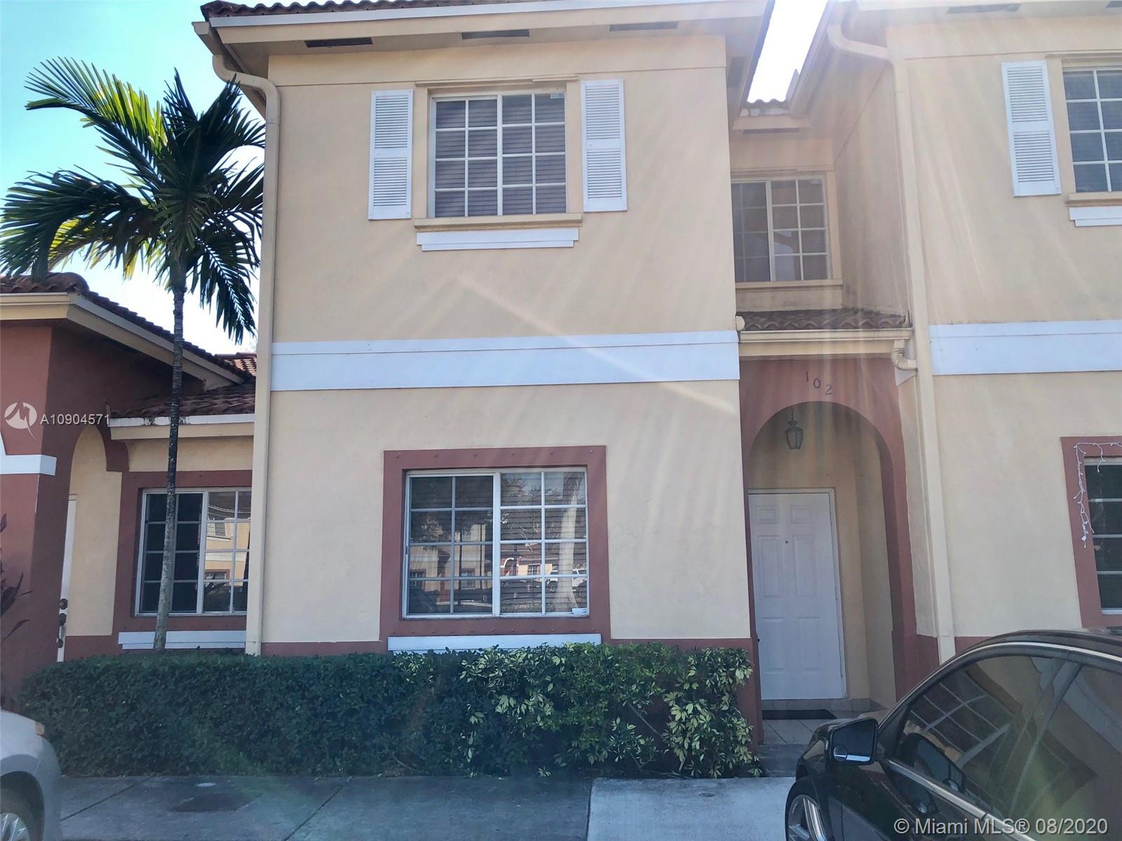 KENDALL GREENS CONDO - Residential Lease