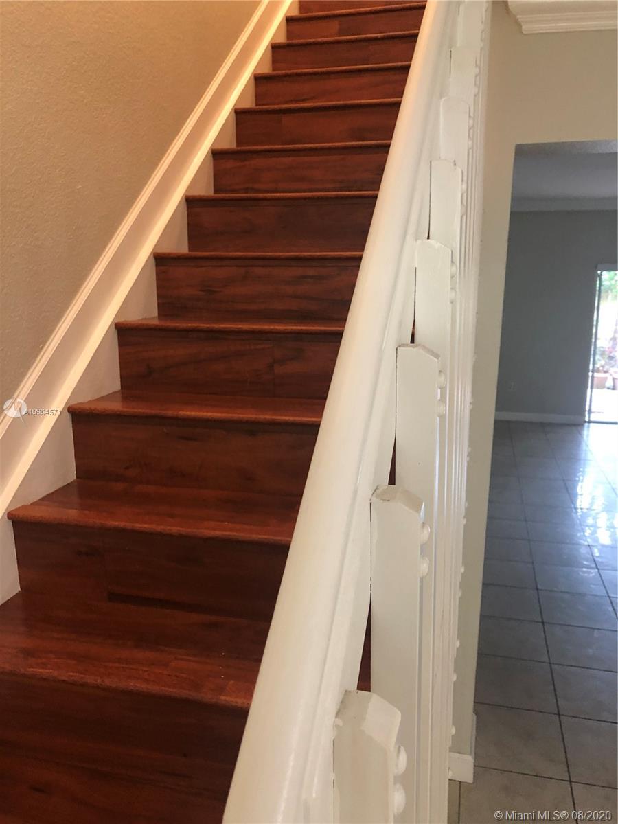 KENDALL GREENS CONDO - Residential Lease