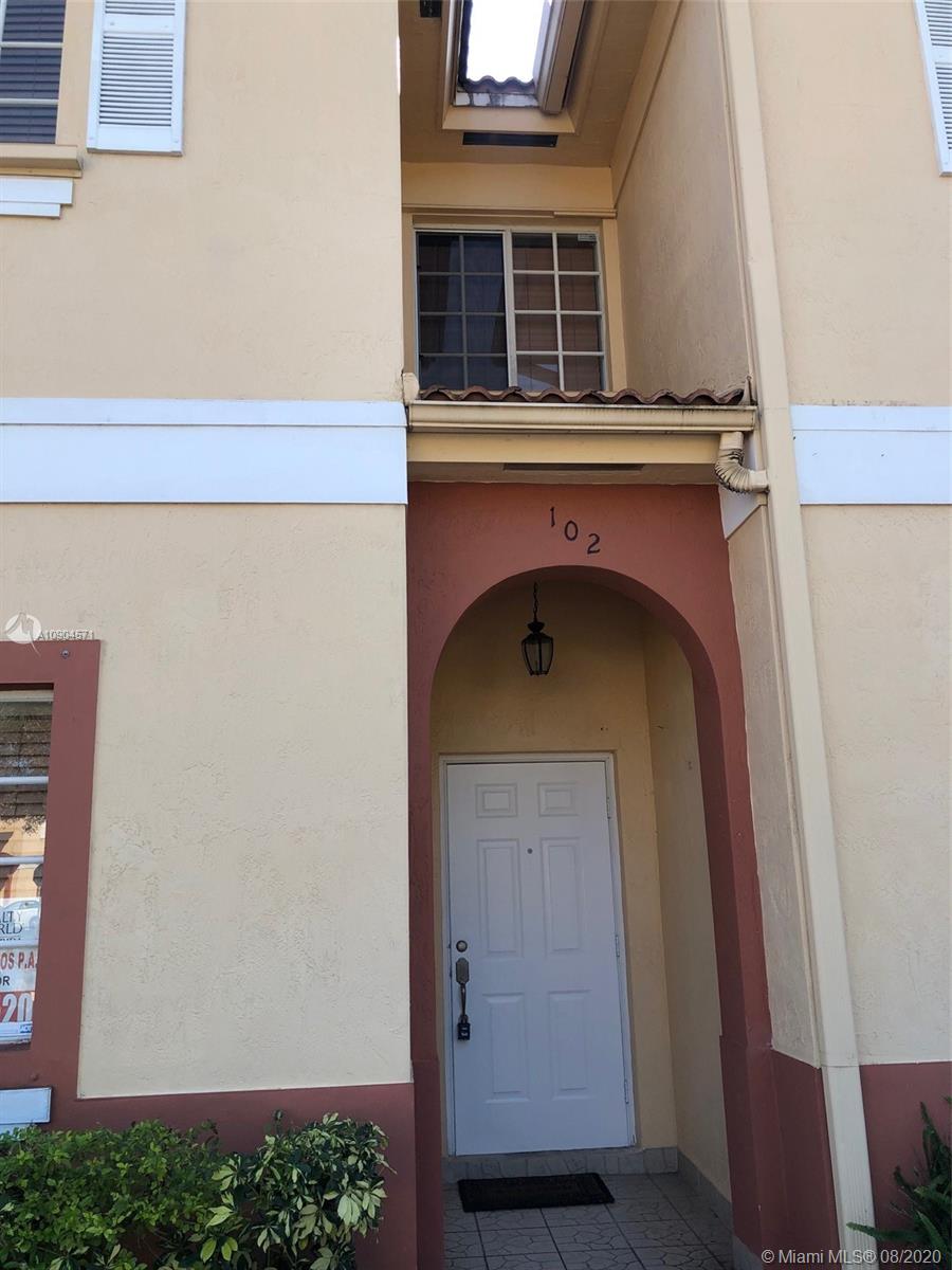 KENDALL GREENS CONDO - Residential Lease