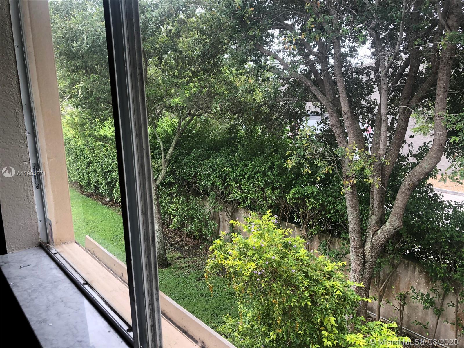 KENDALL GREENS CONDO - Residential Lease