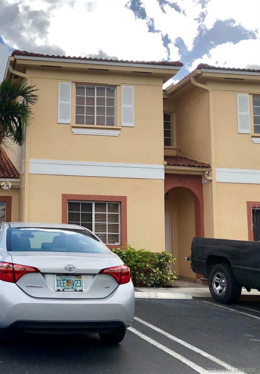 KENDALL GREENS CONDO - Residential Lease