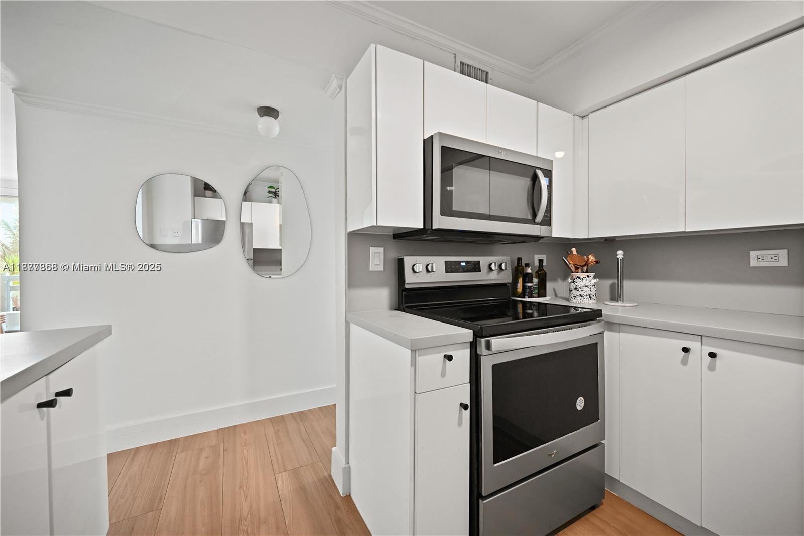 FLAMINGO SOUTH BEACH I CO - Residential