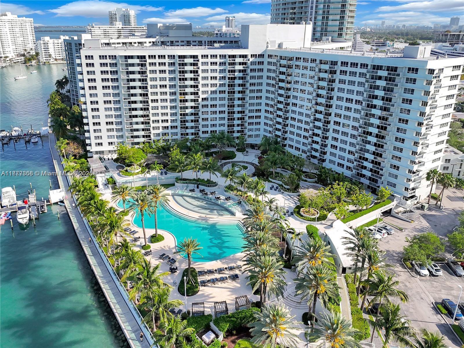 Experience the ultimate Miami Beach lifestyle with this beautiful condo located in one of the most desirable luxury buildings in South Beach. Enjoy breathtaking water views, a bright and open layout, and a private balcony perfect for relaxing and watching spectacular sunsets
Panoramic views of Biscayne Bay, Modern kitchen with sleek finishes, Spacious, open-concept living areas filled with natural light, Luxury building with resort-style amenities: pool, gym, 24/7 security, valet parking
Ideally located near world-class dining, shopping, nightlife, and just minutes from the beach. Perfect for full-time living, a vacation home, or a high-demand rental investment
Don’t miss this incredible opportunity to own a piece of Miami Beach paradise!