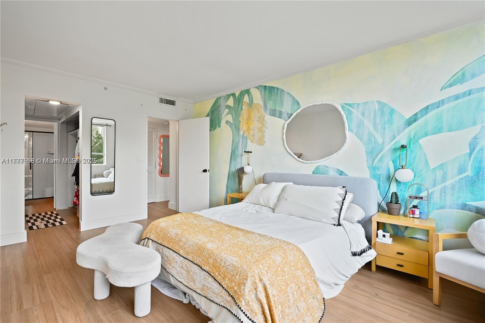 FLAMINGO SOUTH BEACH I CO - Residential