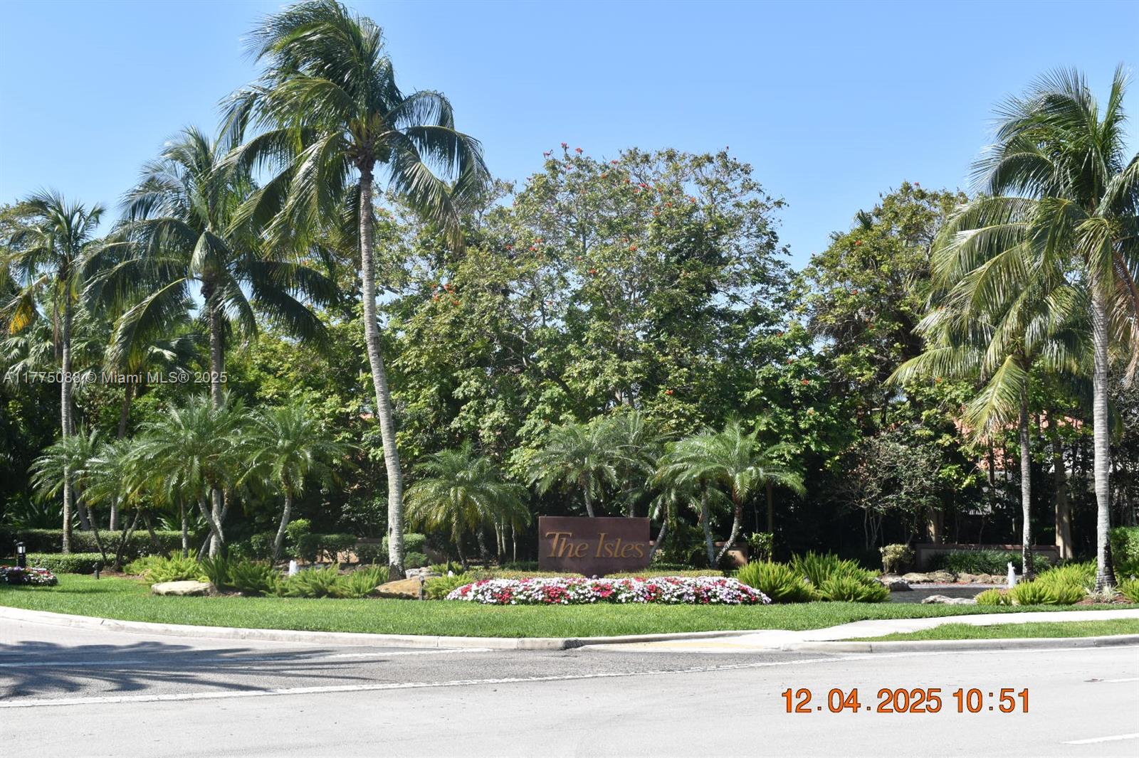 THE ISLES - Residential