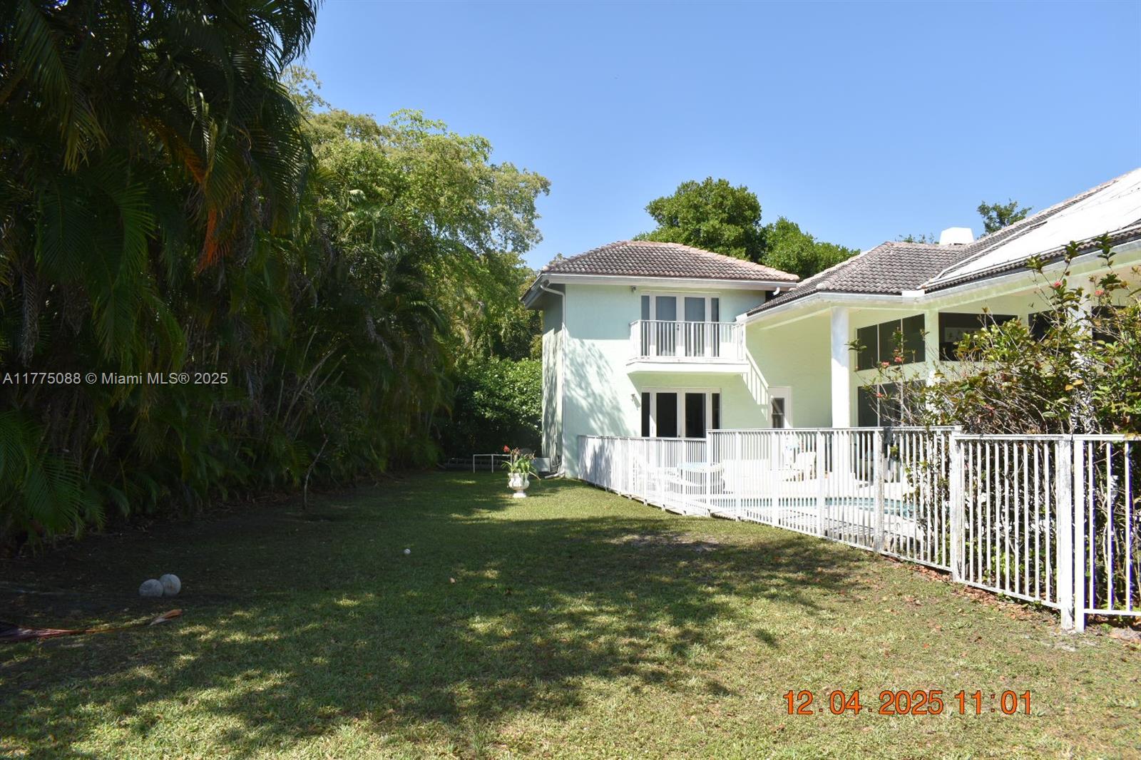 THE ISLES - Residential