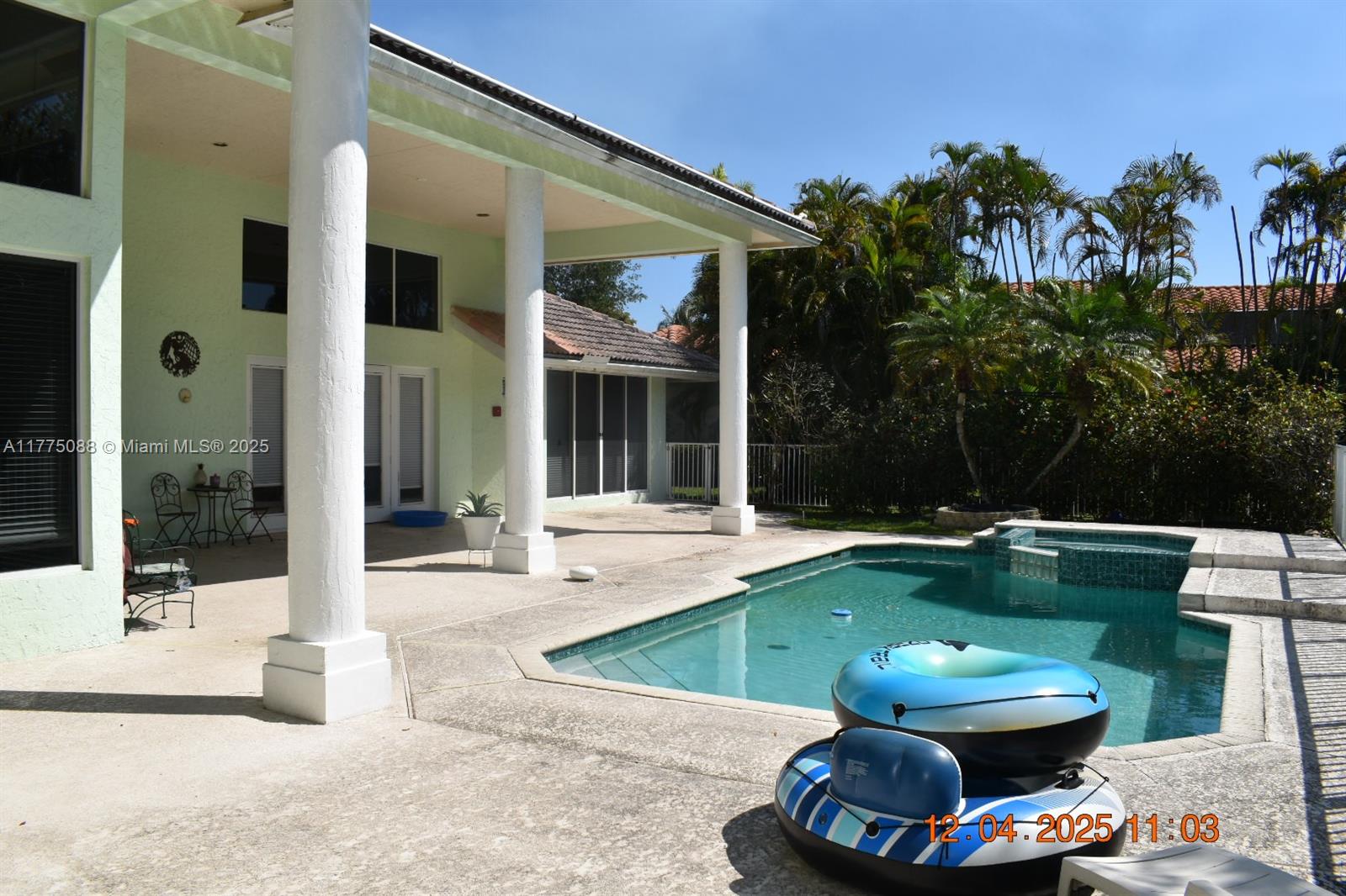 THE ISLES - Residential